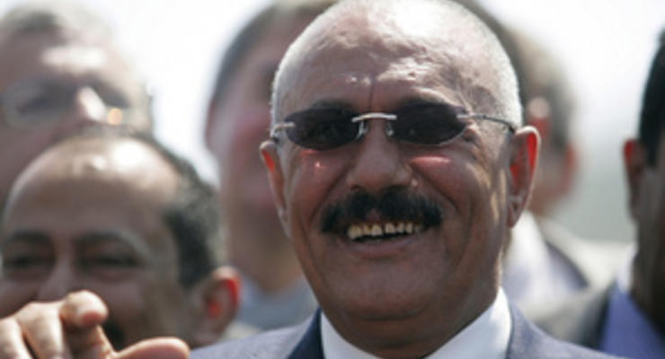 Президент Йемена впервые после покушения вернулся на родину