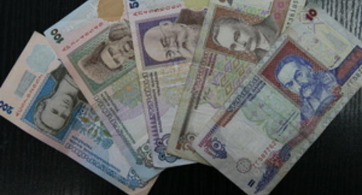 В Крыму задержали мошенников, продававших фальшивые 200-гривневые купюры по 70 грн