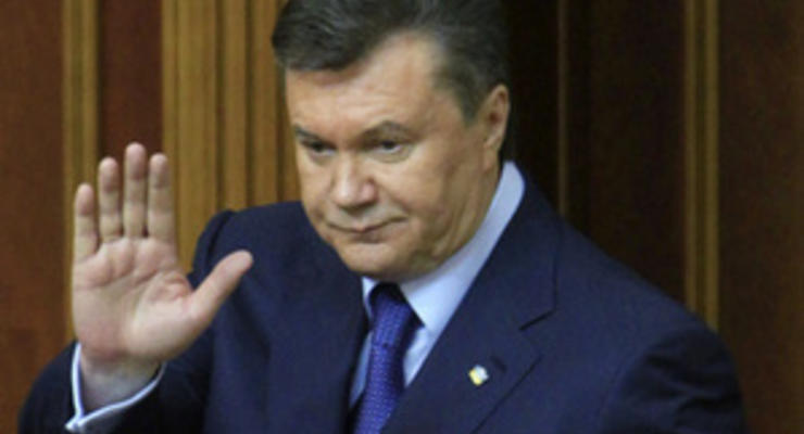 Янукович вирушив до Росії