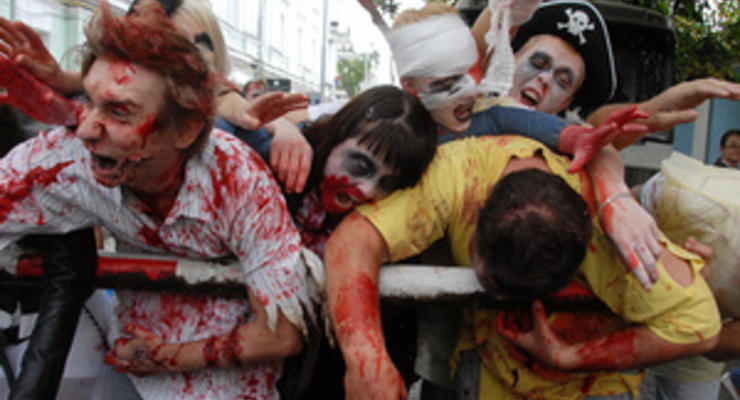 Фотогалерея: Зомби атакуют. В Киеве прошел парад зомби