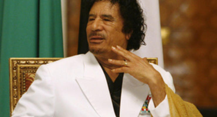 Каддафи заявил, что находится в Ливии и ожидает мученической смерти