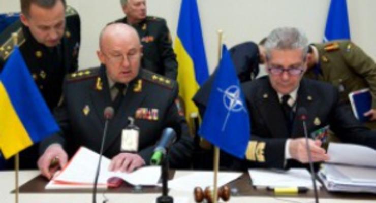Євро-2012 проходитиме без присутності військовослужбовців НАТО в Україні