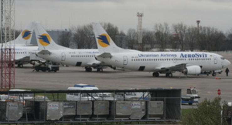 Две украинские авиакомпании снизили тарифы на внутренние рейсы