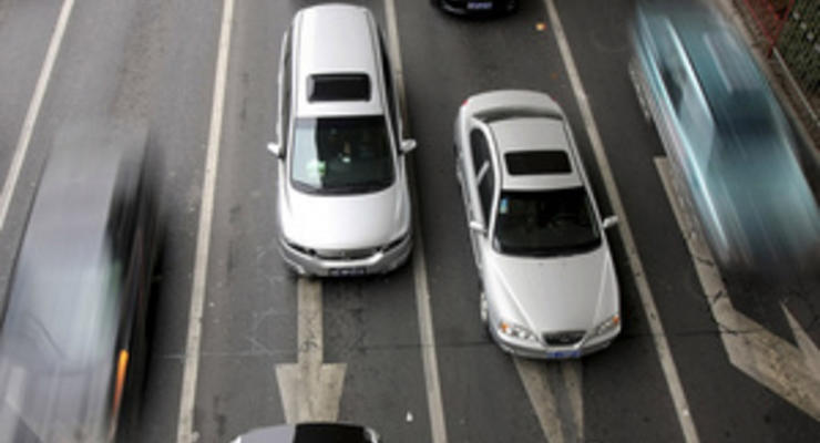 Британський міністр запропонував прискорити зростання економіки, підвищивши швидкісний ліміт на дорогах