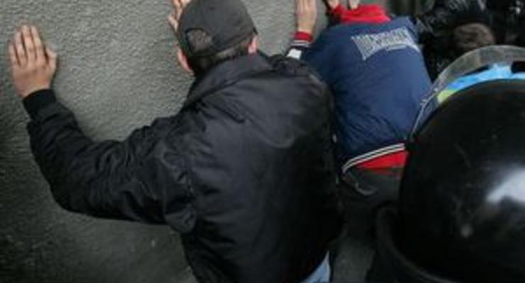 В Киеве разоблачили мошенников, которые вымогали деньги, представляясь милиционерами