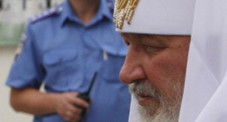 Сегодня патриарх Московский Кирилл прибудет в Украину, где встретится с Януковичем