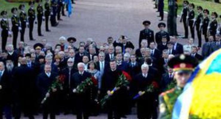 В Киеве руководство страны почтило память жертв Бабьего Яра