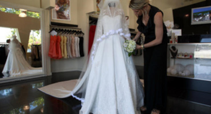 Свадебное платье Кейт Миддлтон привлекло в Букингемский дворец рекордное количество посетителей