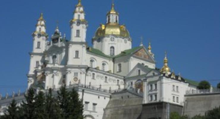 Стецькив заявляет, что строения Почаевской лавры хотят приватизировать