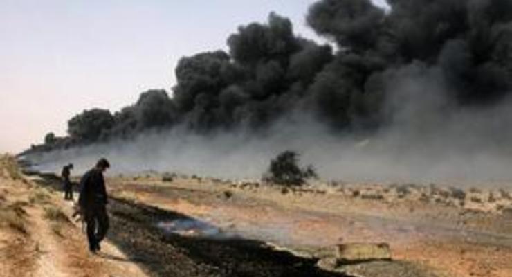 На юге Ирака из-за теракта прекращена добыча нефти на крупнейшем месторождении углеводородов