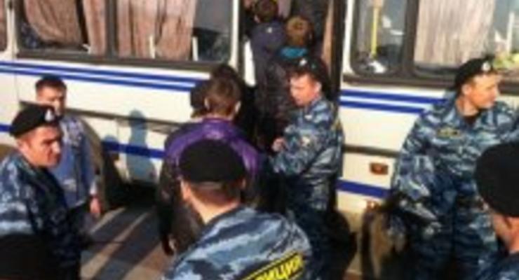 Массовые задержания в центре Москвы: ОМОН опасается стычки националистов и кавказцев