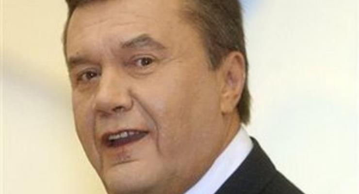 Янукович поздравил юристов с профессиональным праздником