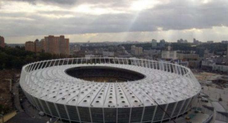 На церемонии открытия НСК Олимпийский на прожекторах загорелась пленка: новые подробности