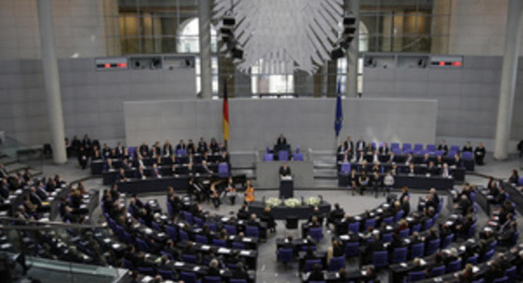 В парламенте Германии Греции предложили частично отказаться от суверенитета