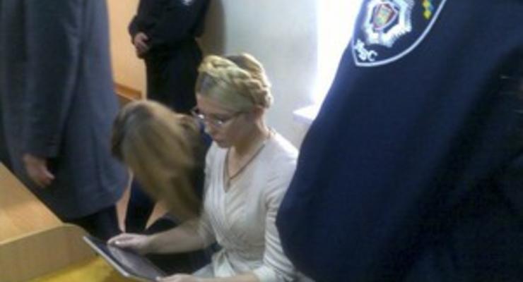 Cуд: Показания Тимошенко направлены на избежание уголовной ответственности
