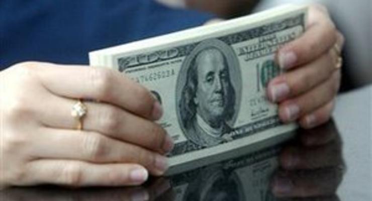 Доллар на межбанке незначительно дорожает