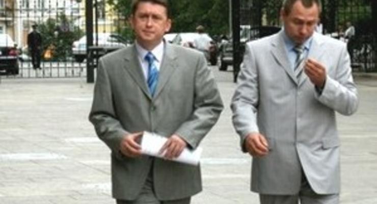 Адвокаты Мельниченко заявляют, что против них готовят провокации