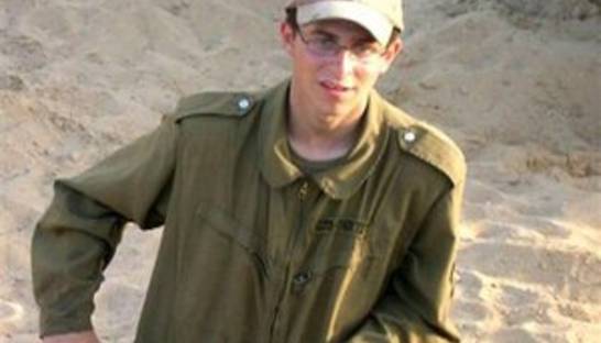 ХАМАС передал Гилада Шалита Египту для возвращения в Израиль