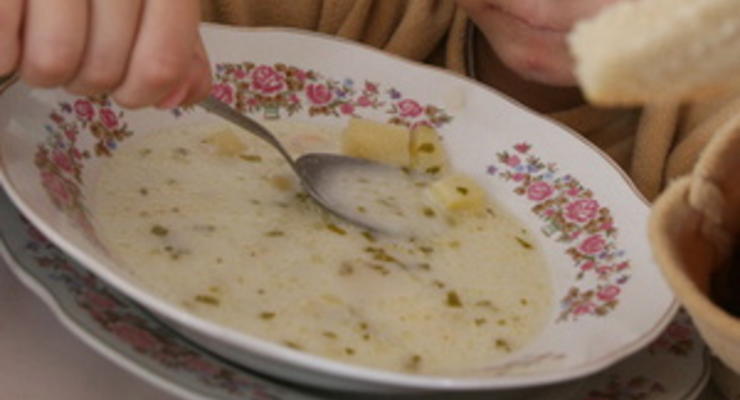 СМИ: В еде для киевских школьников врачи обнаружили тяжелые металлы