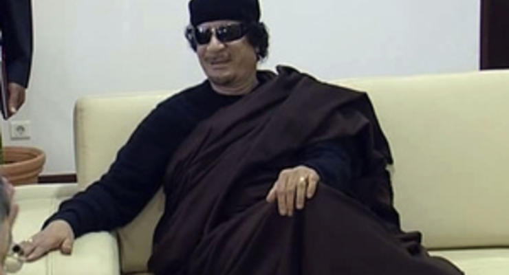 Президент Колумбии: Каддафи финансировал колумбийских повстанцев