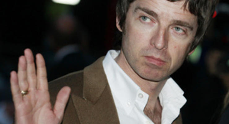 Сольный альбом Ноэля Галлахера из Oasis возглавил британский чарт