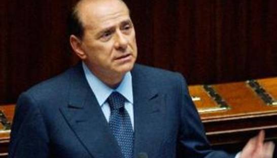 СМИ: Берлускони согласился уйти в отставку до конца года