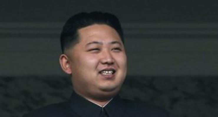 СМИ: Преемник Ким Чен Ира женился