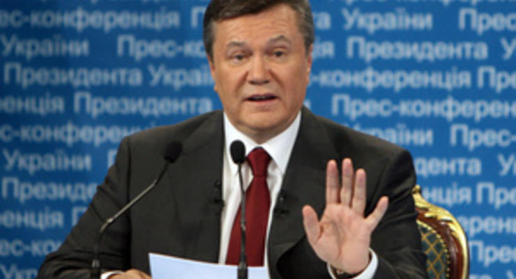 Янукович призвал украинцев преодолеть "комплекс советской пассивности"