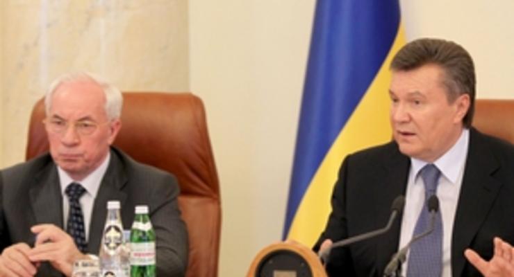 СМИ: Азаров поставил Януковичу ультиматум