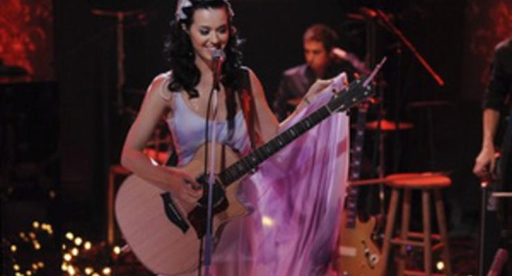 Премию MTV EMA 2011 за лучшее "живое" выступление получила Кэти Перри