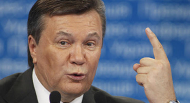 Янукович предложил легализовать частные археологические коллекции