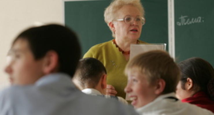 В Макеевке родители закрытой школы заявляют о невыполнении властью обещаний
