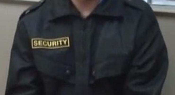 В Днепропетровске охранник супермаркета до смерти избил человека за кражу