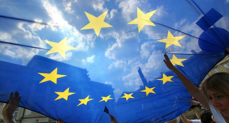 Эксперт: После саммита Украина-ЕС нынешняя властная команда может быть обновлена