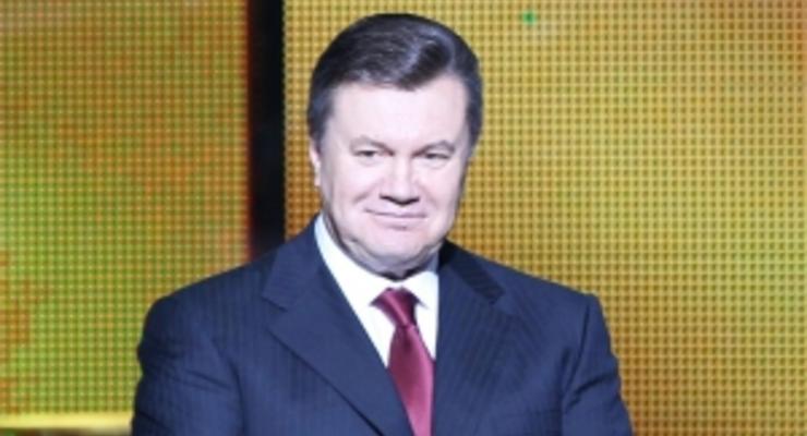 Янукович в детстве мечтал стать кадетом