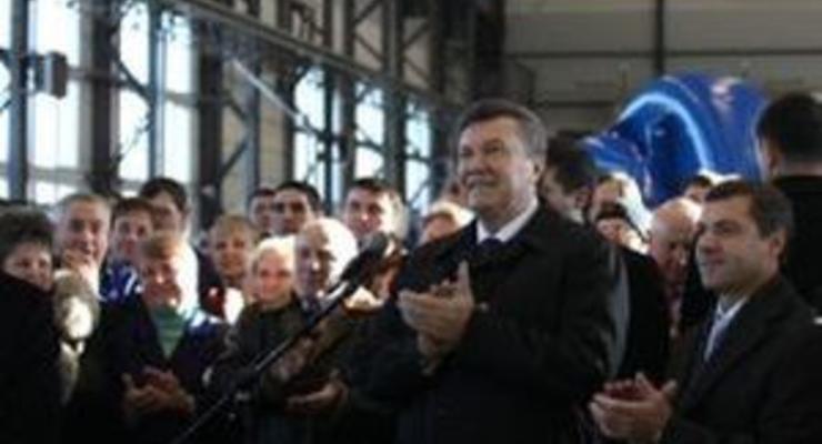 В связи с приездом Януковича работникам сумского завода запретили приносить яйца