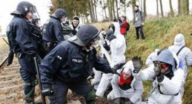 В Германии задержали 1 300 участников антиядерной акции
