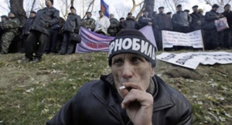 Суд запретил чернобыльцам проводить в Киеве акции протеста