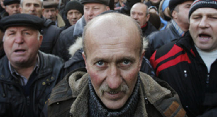 МК: В Украине вновь созрела революционная ситуация
