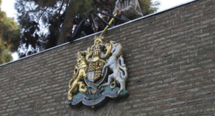 МИД Украины отреагировал на захват посольства Великобритании в Тегеране