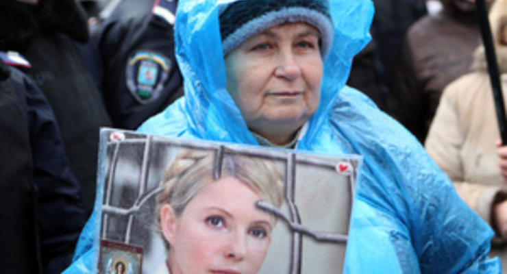 Суд отказался приостановить рассмотрение апелляции Тимошенко до ее выздоровления