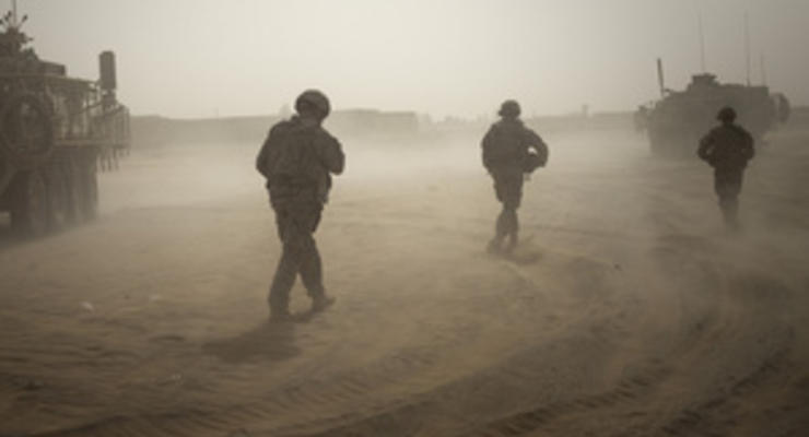 Предрождественский визит Кэмерона на базы в Афганистане сорвался из-за песчаной бури