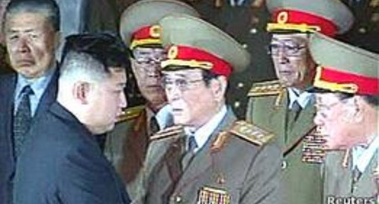 Источник: Сын покойного Ким Чен Ира будет править не один