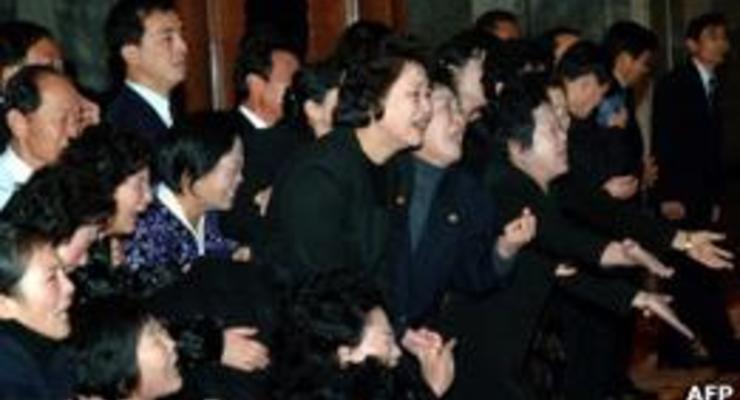 Пхеньян впустит всех желающих попрощаться с Ким Чен Иром