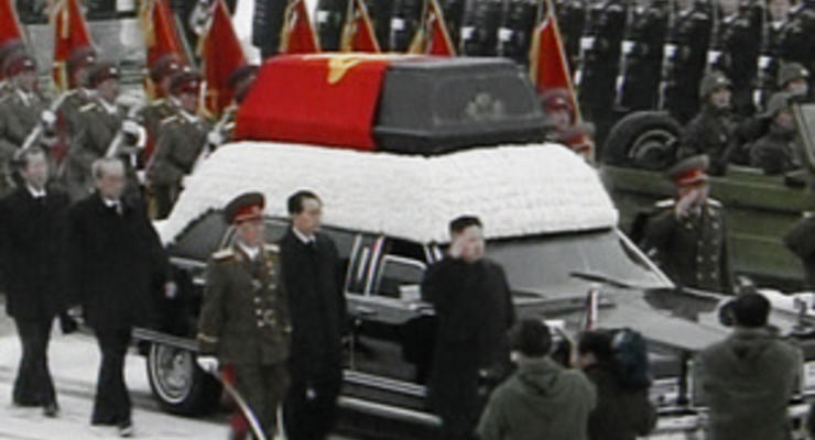 СМИ: Похороны Ким Чен Ира помогли проследить расклад сил в руководстве КНДР