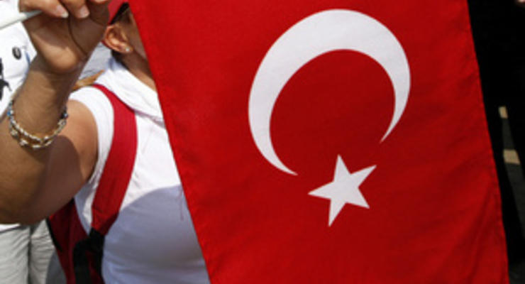 В Турции торговцам официально запретили зазывать покупателей