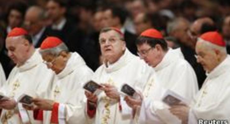 Ватикан скопировал биографии кардиналов из Википедии