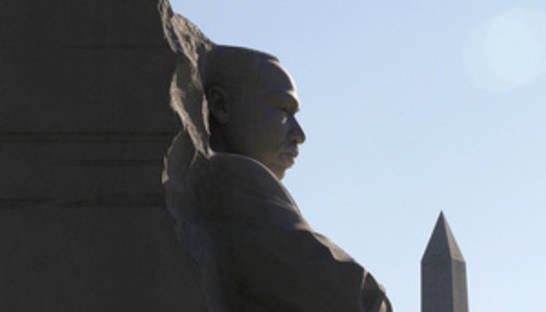 В США на памятнике Мартину Лютеру Кингу заменят надпись