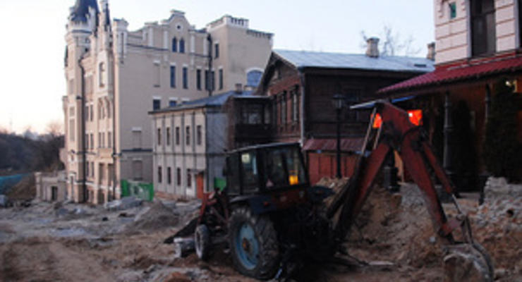 Киевские власти уверяют, что не будут строить новые здания во время реконструкции Андреевского спуска