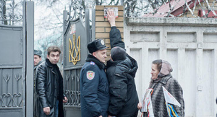 Депутатам разрешили посетить колонию, но не дали встретиться с Тимошенко